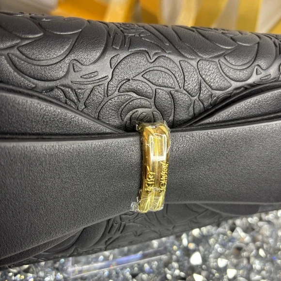 Betsey Johnson bow crossbody clutch purse NWT - Picture 4 of 11